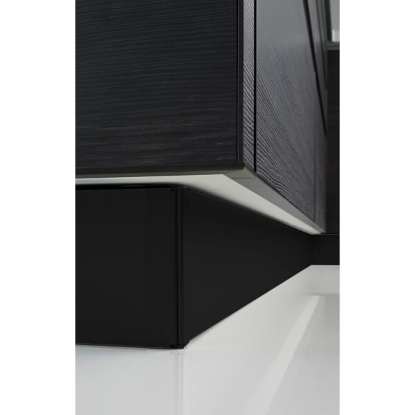 Zoclo FUTURE para gabinetes de cocina, acabado negro ingo